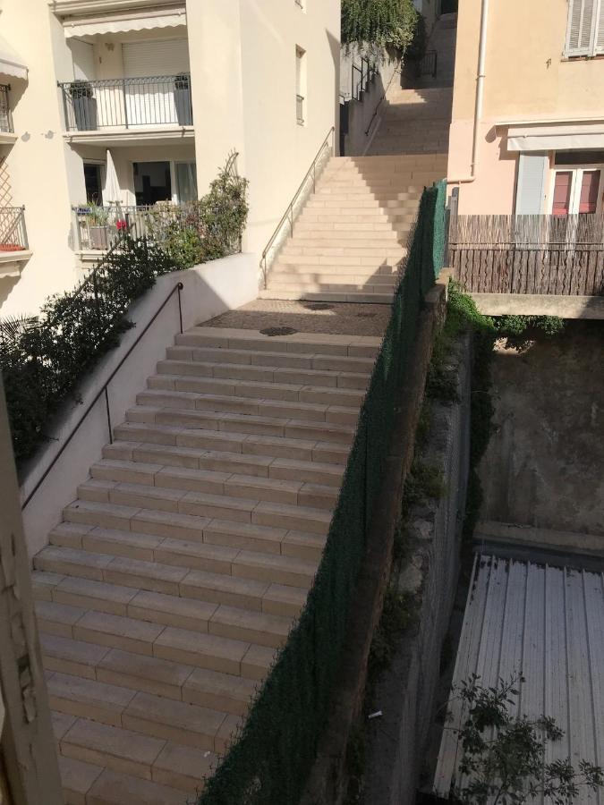Apartamento 3 Pieces- Vieux Port- Terrasse - Parking Possible Cannes Exterior foto