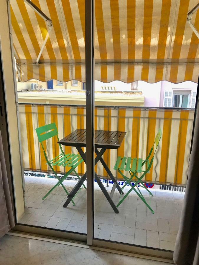 Apartamento 3 Pieces- Vieux Port- Terrasse - Parking Possible Cannes Exterior foto